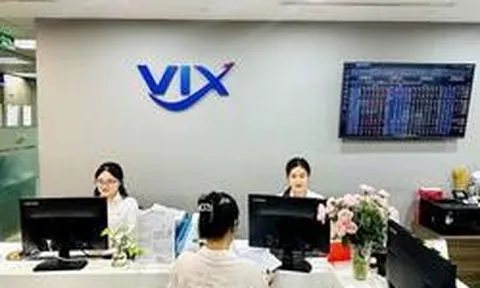 Công ty chứng khoán tỷ đô phê duyệt 2 phương án mua cổ phiếu Vingroup và Vinhomes