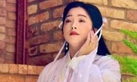 Tài năng cải lương Bích Trâm 'tung' bài ca cổ Thoại Khanh - Châu Tuấn khán giả nghe mê