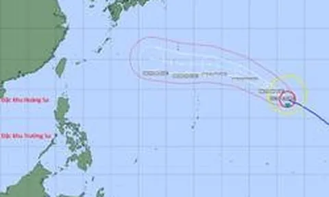 Siêu bão Dolphin có thể vượt qua cấp 17, mạnh tương đương siêu bão Sinlaku