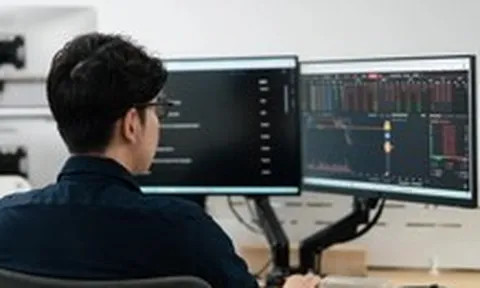 VN-Index hụt hơi cuối phiên, khép lại tuần vẫn tăng gần 67 điểm