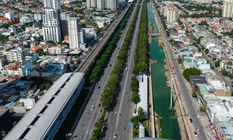 Toàn cảnh rạch Đá Đỏ đang 'hồi sinh' sau gần một năm cải tạo