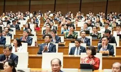 Quốc hội xem xét, quyết định công tác nhân sự và lập 2 thành phố trực thuộc Trung ương
