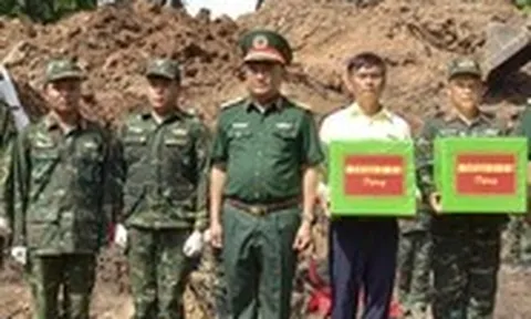 Tư lệnh Quân khu 7: Tôi mong các gia đình liệt sĩ tìm được người thân như tôi đã tìm thấy mẹ mình