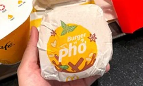 Một thương hiệu toàn cầu lần đầu 'Việt hoá' tên gọi bánh mì burger vị phở