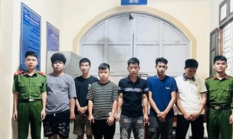 Triệt phá đường dây bán ma túy 'cỏ' cho công nhân, học sinh, phát sinh hơn 9.000 giao dịch