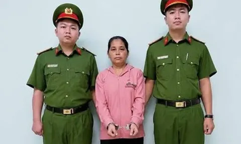 Bắt khẩn cấp bảo mẫu bạo hành trẻ tại cơ sở mầm non ở TPHCM