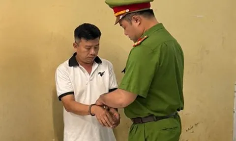 Bắt Trưởng ban quản lý chung cư ở TPHCM lừa đảo bán nhà tái định cư