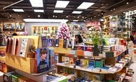 Gần 50% cổ phần Văn hóa Phương Nam được 'trao tay'
