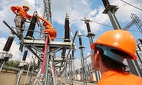 Xóa sạch lỗ lũy kế, thách thức cho EVN vào top 500 doanh nghiệp toàn cầu, mỗi năm lãi 3%