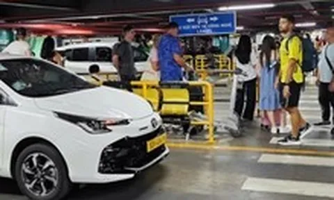 Xe hợp đồng phải chia sẻ dữ liệu với công an, thuế, hải quan từ 2028