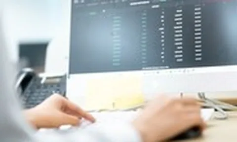 Cổ phiếu vốn nhà nước điều chỉnh, VN-Index giảm hơn 3 điểm