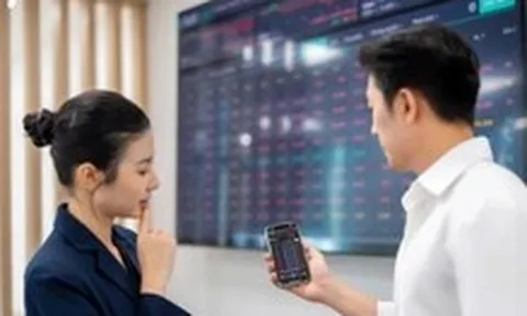 Tự doanh chứng khoán mua ròng hàng trăm tỉ đồng, cổ phiếu TCB áp sát kỷ lục lịch sử