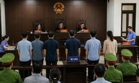 3 cựu công an tiếp tay cho đối tượng nước ngoài làm giả căn cước công dân