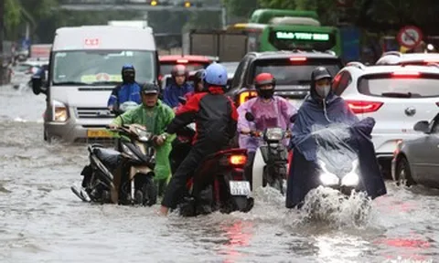 Dự báo thời tiết 14/8: Miền Bắc còn nắng nóng, từ chiều tối mưa giông sầm sập