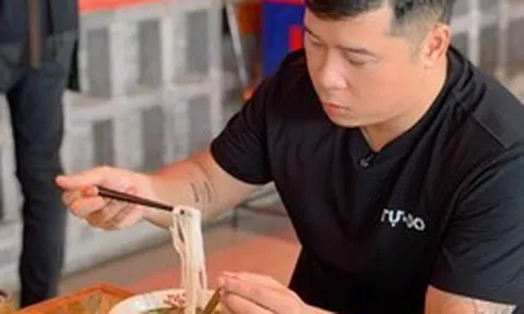 Chuyên gia F&B: Quán nhậu Tự Do bán phở không phải chuyện “lệch tông”, mà là cách kiếm tiền từ những giờ mặt bằng bỏ trống