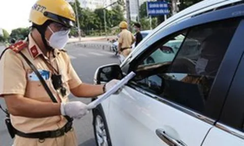 Từ ngày mai, quy định xử phạt giao thông mới chính thức có hiệu lực, tài xế cần lưu ý