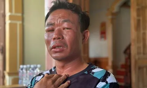Hơn 10 giờ lênh đênh giữa biển, người đàn ông nghĩ đến vợ con để gắng sức trở về