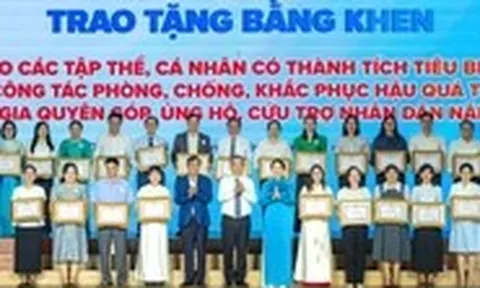 TP.HCM vinh danh những người thắp sáng tinh thần ‘vì cả nước, cùng cả nước’