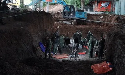 Cuối tuần tìm hài cốt liệt sĩ ở công viên Lê Thị Riêng, hàng chục chiến sĩ đào bằng tay