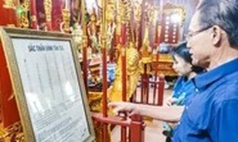 Về đình Tân Túc bên dòng Chợ Đệm nghe kể chuyện nuôi cán bộ thời chống Pháp