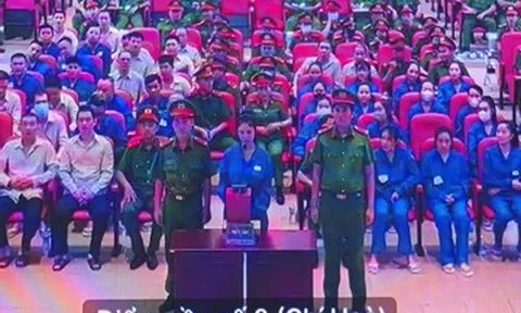 Nguyễn Đỗ Trúc Phương: Buồn chuyện tình cảm, công việc nên tìm đến ma túy
