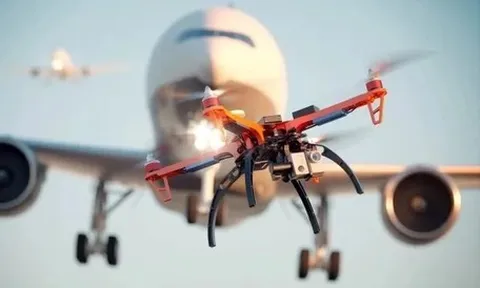 Drone, diều uy hiếp sân bay: Không thể chờ sự cố mới ứng phó