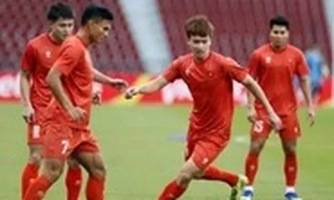 Văn Vĩ sung sức, tuyển Việt Nam sẵn sàng cho trận chung kết với Thái Lan
