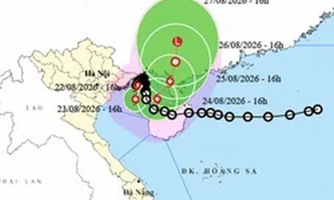 Bão số 4 cách Hải Phòng 150km và có thể mạnh thêm, miền Bắc mưa lớn kéo dài