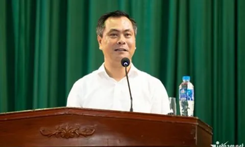 Cựu hiệu trưởng hầu tòa vụ bớt xén tiền hỗ trợ sinh viên tham gia A80