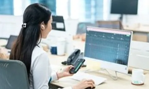 Cổ phiếu ngân hàng, chứng khoán diễn biến trái chiều sau khi vào rổ FTSE