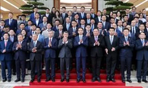 Thủ tướng gặp doanh nghiệp Trung Quốc: Chuyển từ đầu tư 'nhiều hơn' sang 'chất lượng hơn'