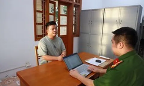Một tháng khởi tố 10 TikToker