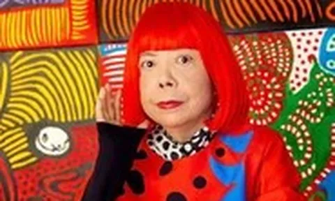 'Nữ hoàng chấm bi' Yayoi Kusama qua đời
