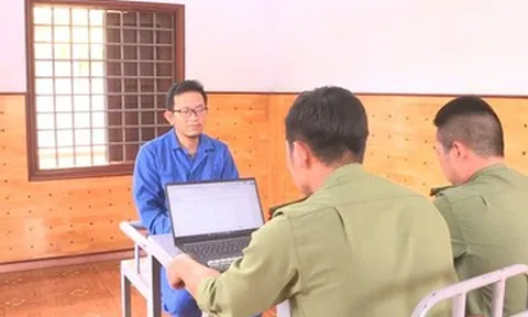 Khởi tố cặp vợ chồng livestream tự xưng được 'bề trên' phù hộ, lừa đảo tiền tỷ