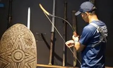 Không gian văn hóa trong phim ‘Hộ linh tráng sĩ’ tái hiện trên phố đi bộ hồ Hoàn Kiếm