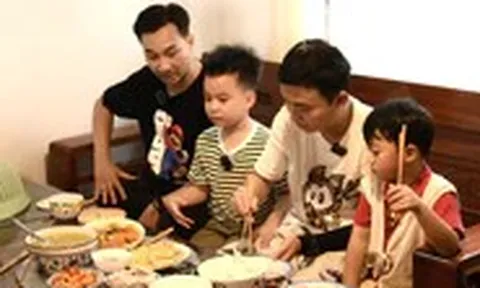 Lời mời cơm trong Bố ơi, mình đi đâu thế? gây tranh luận