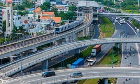 TPHCM tính trao thêm quyền quản lý đường bộ cho cấp xã