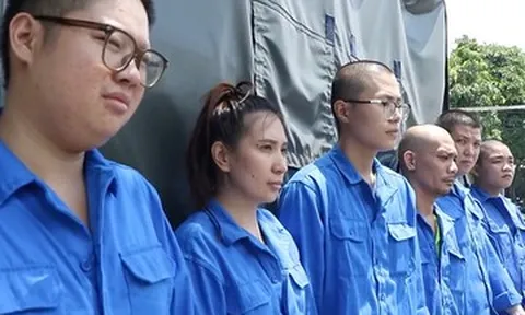 Làm giả hồ sơ vay mua ô tô, lừa ngân hàng
