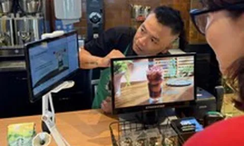 TP.HCM có thêm cửa hàng cà phê do người khiếm thính vận hành