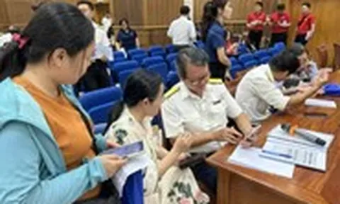 Đề xuất ngưỡng thuế 10 tỉ đồng: Hộ kinh doanh vẫn phải tạm nộp thuế