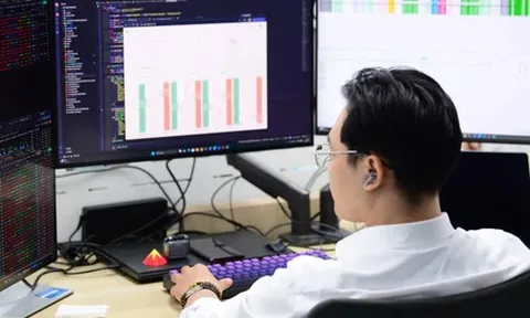 Chứng khoán 10-9: Dự báo VN-Index điều chỉnh, ngành nào có thể đỡ chỉ số?