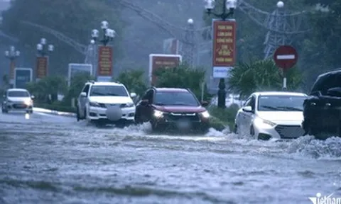 Áp thấp nhiệt đới vào Quảng Trị: Mưa lớn dịch chuyển, hơn 100 xã nguy cơ sạt lở
