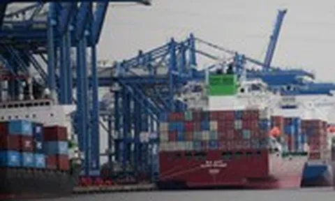 Chuyên gia nói gì về con số nhập siêu hơn 20 tỉ USD?