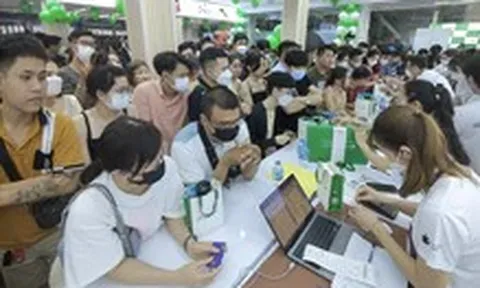 Hơn 220.000 iPhone 18 đã được người dùng Việt đặt mua, 90% chọn Pro Max