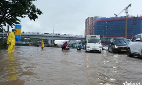 Dự báo thời tiết 16/9: Hà Nội và 6 tỉnh tiếp tục mưa lớn, có nơi trên 250mm