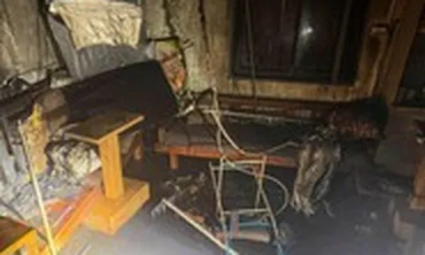 Hiện trường căn nhà bốc cháy trong đêm mưa làm 5 người chết