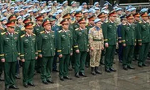 Đội công binh số 5 và Bệnh viện dã chiến cấp 2 số 8 sẵn sàng lên đường làm nhiệm vụ quốc tế