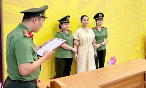 Nữ giám đốc ở Tuyên Quang bị khám xét khẩn cấp nơi ở
