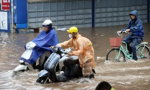 Hà Nội và 8 tỉnh miền Bắc còn mưa lớn dồn dập trước khi ngớt