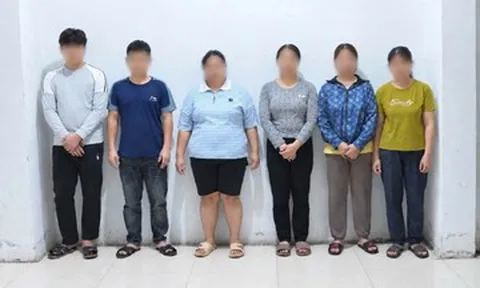 'Cặp đôi thông gia' bị khởi tố: Bức xúc không phải 'giấy phép' để gây rối